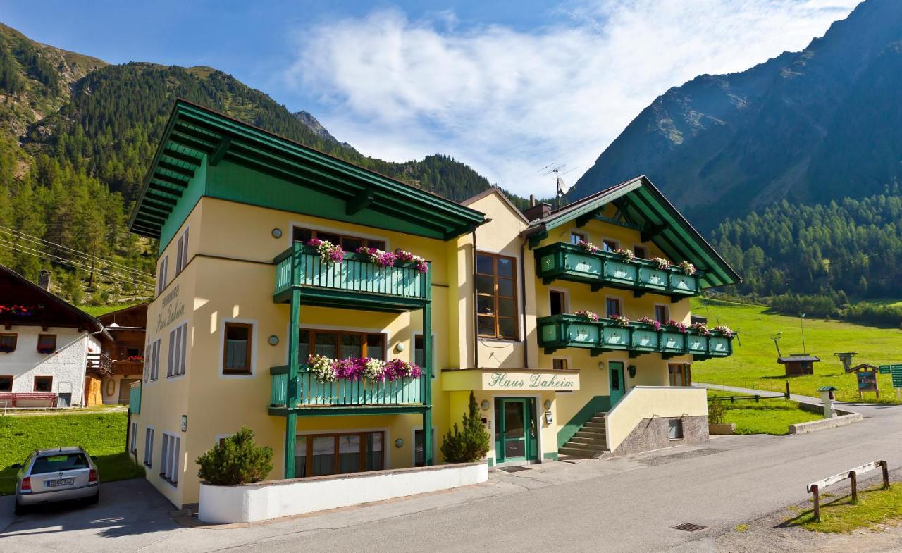 Ferienwohnungen Haus Daheim Längenfeld Exterior foto