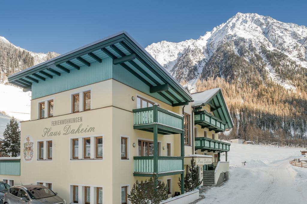 Ferienwohnungen Haus Daheim Längenfeld Exterior foto